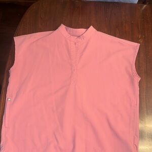 Figs Women’s Sleeveless scrub top. Has some tiny black pen point marks on front